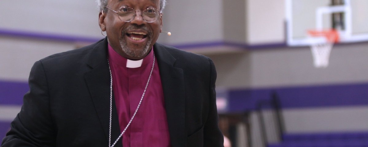 Image: The Most Rev. Michael B. Curry speaks to students at the Episcopal School of Knoxville (Photo courtesy of ESK).